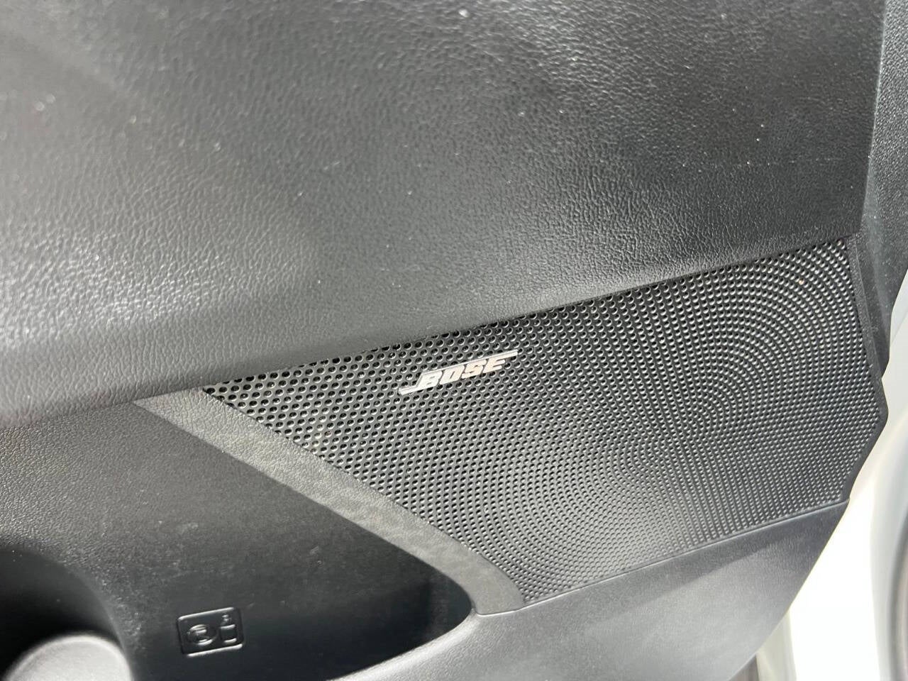 Vehicle image 34 of 55