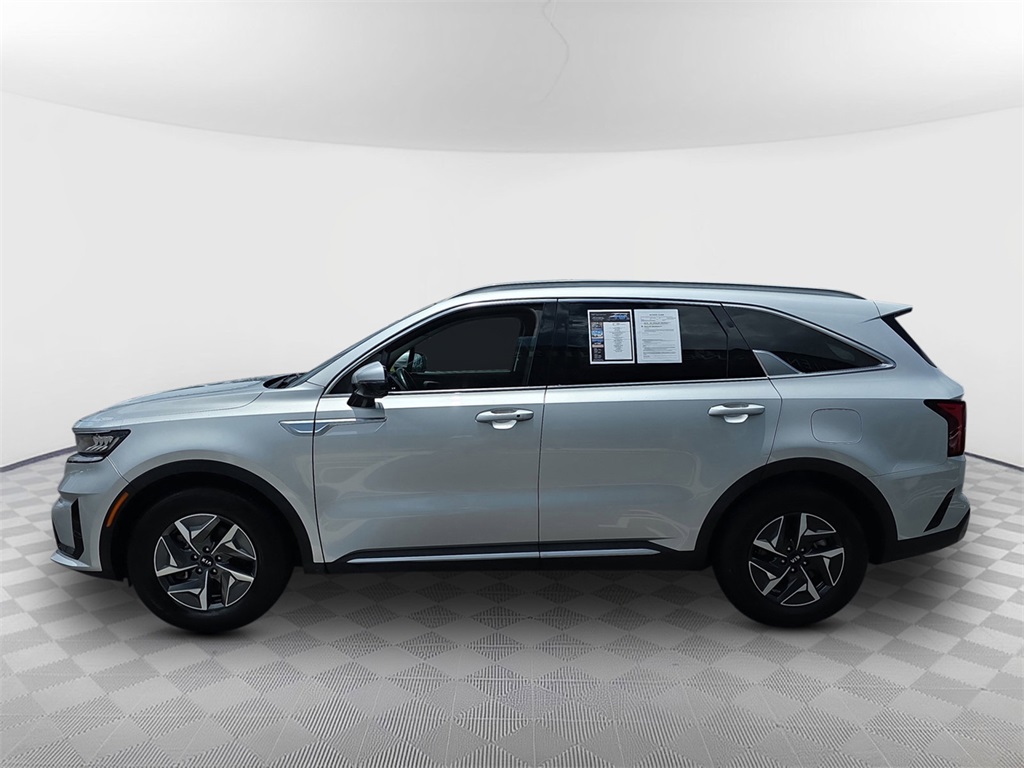 Vehicle image 6 of 31