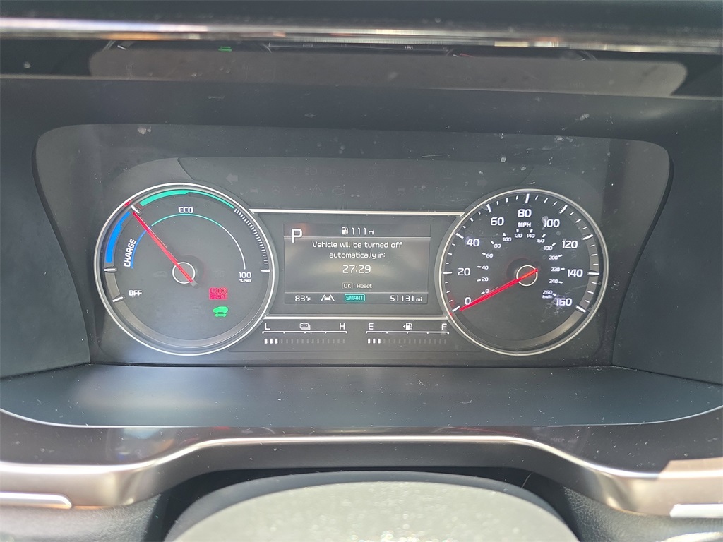 Vehicle image 10 of 31