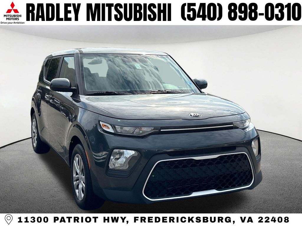 2021 Kia Soul LX Image 3 of 22