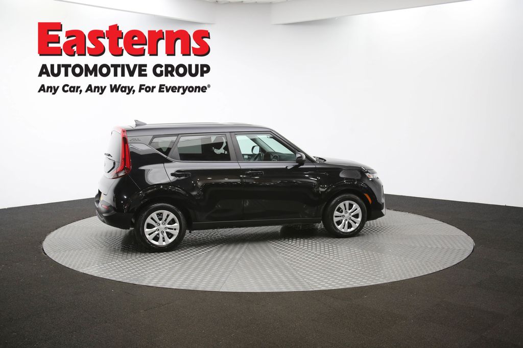 2021 Kia Soul LX Image 25 of 62