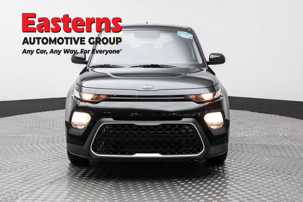 2021 Kia Soul LX Image 10 of 62