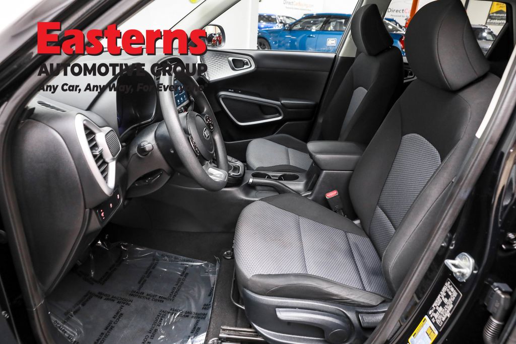 2021 Kia Soul LX Image 48 of 62