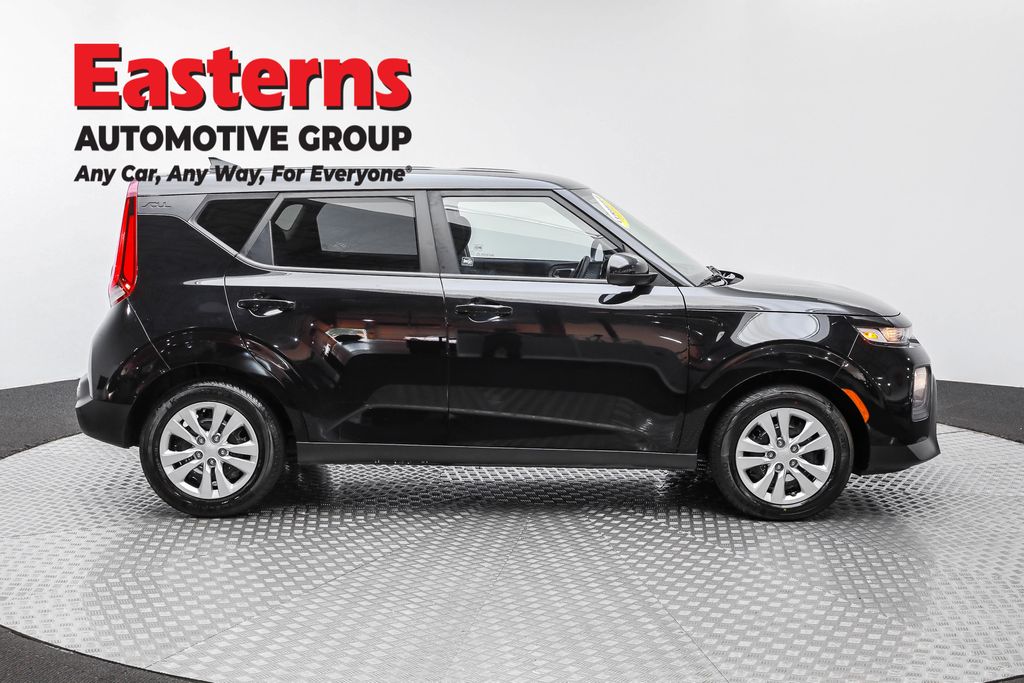 2021 Kia Soul LX Image 19 of 62