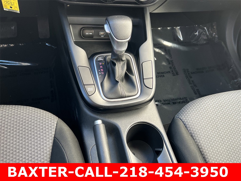 Vehicle image 23 of 28