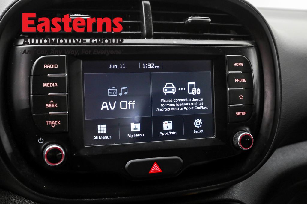 Vehicle image 56 of 60
