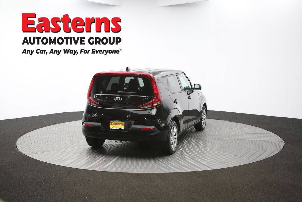 Vehicle image 22 of 60