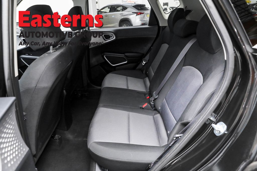 Vehicle image 44 of 60