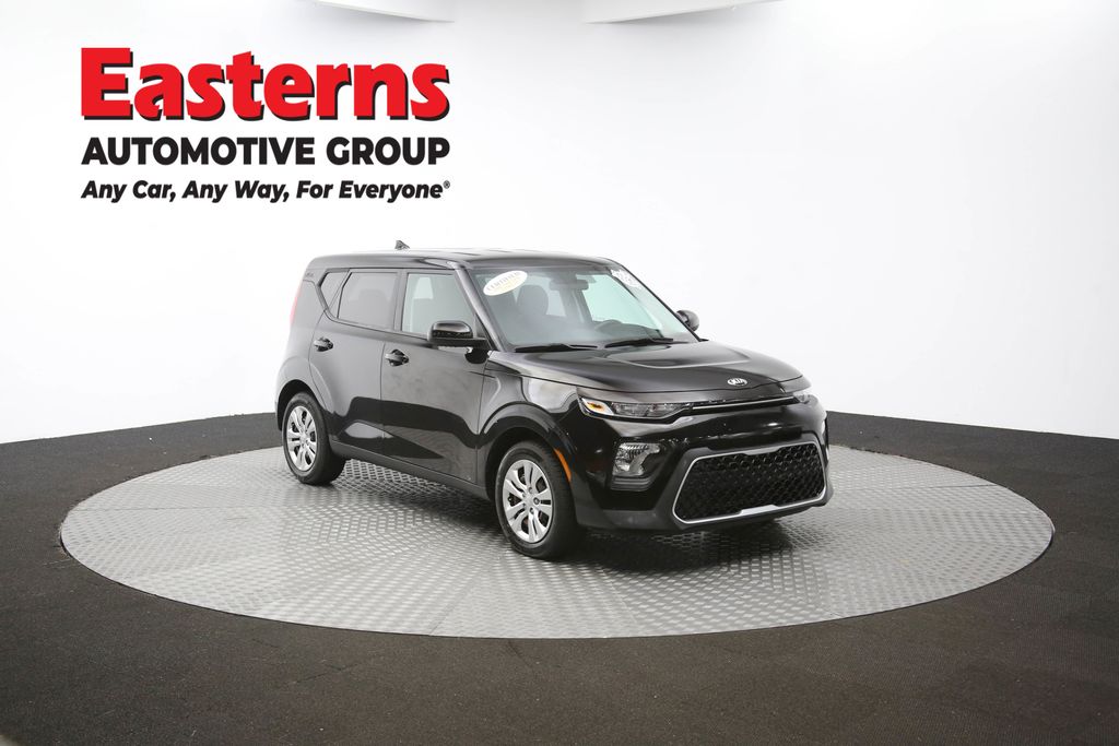 Vehicle image 16 of 60
