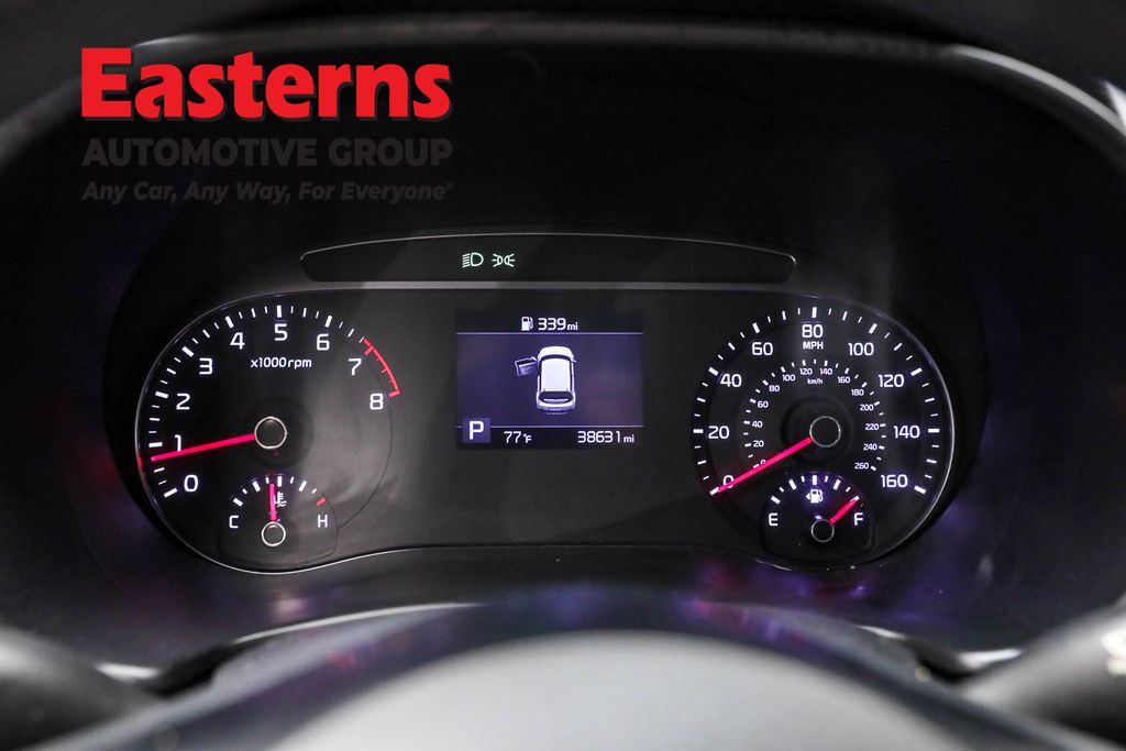 Vehicle image 46 of 60