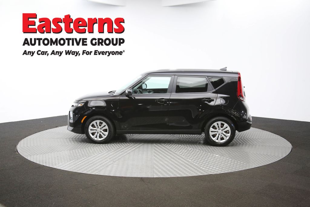 Vehicle image 34 of 60