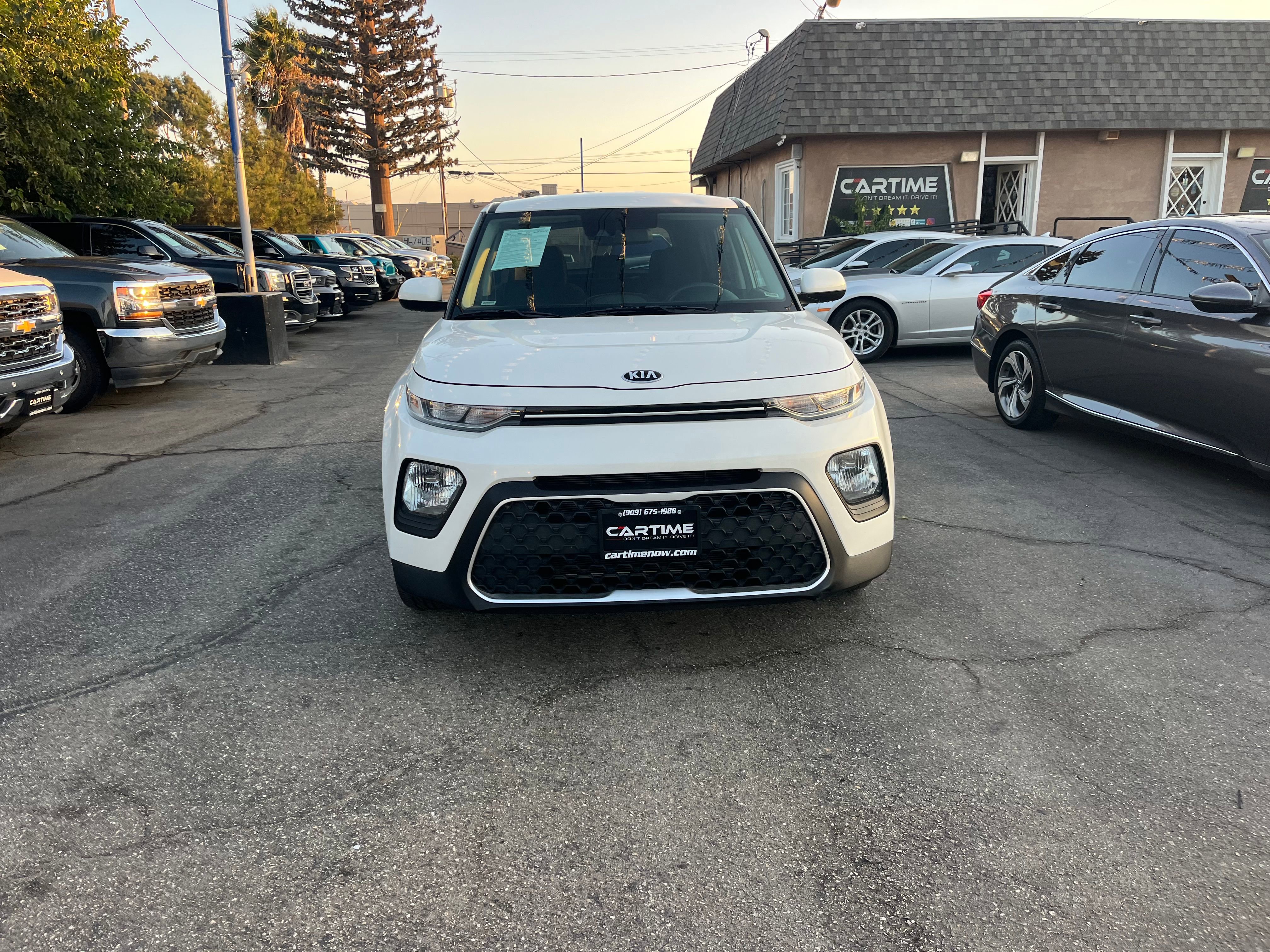 Vehicle image 7 of 59