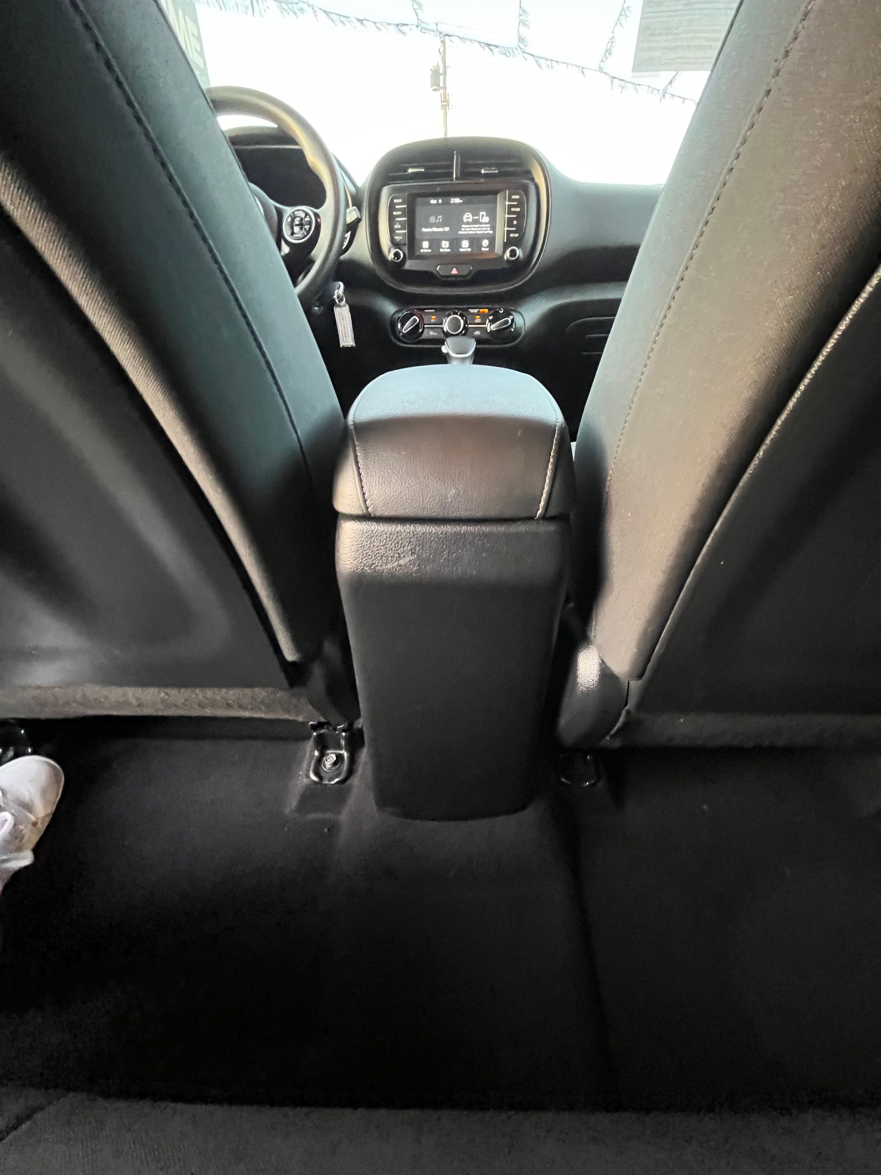 Vehicle image 29 of 59