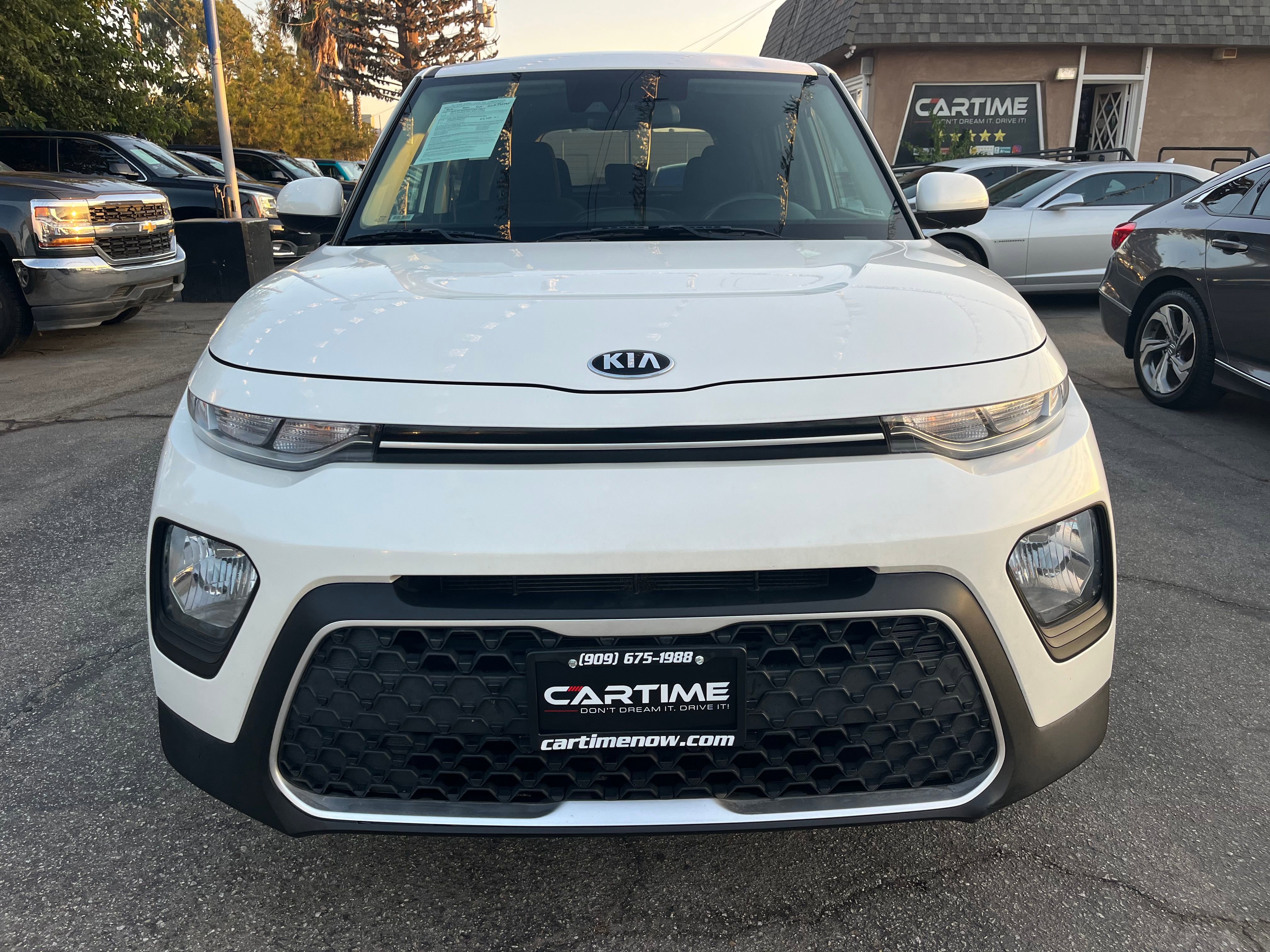 Vehicle image 6 of 59