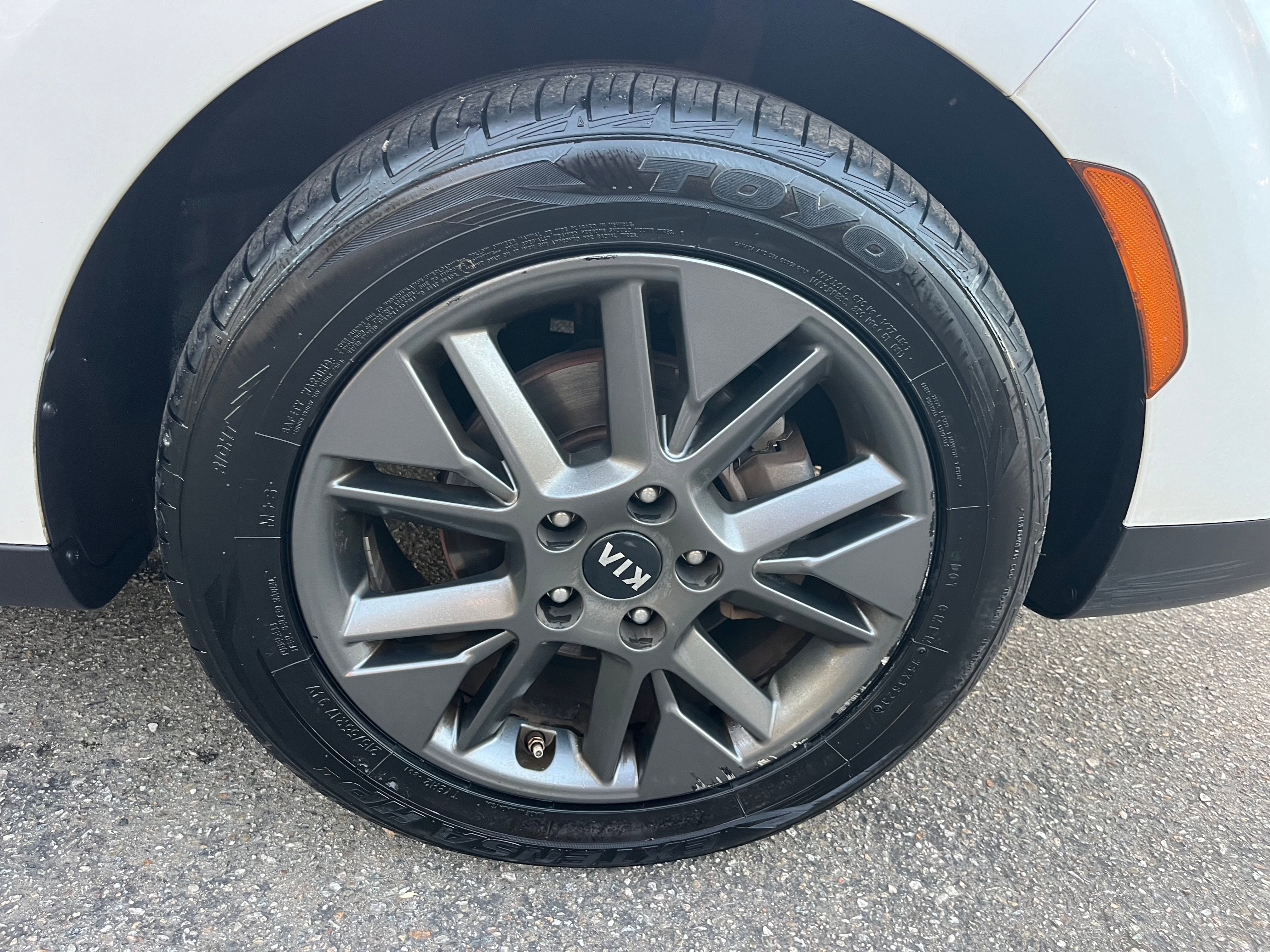 Vehicle image 57 of 59