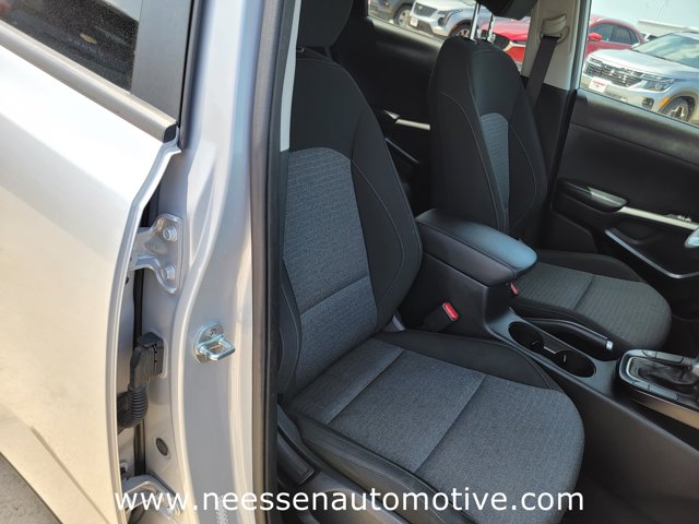 Vehicle image 11 of 37