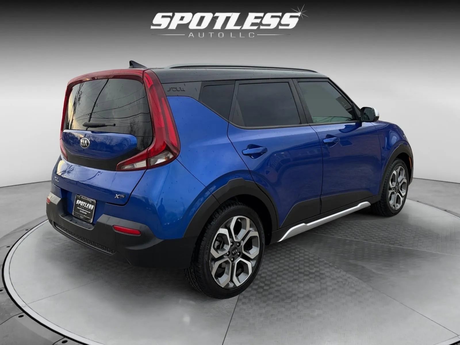 2021 Kia Soul X-Line Image 7 of 27