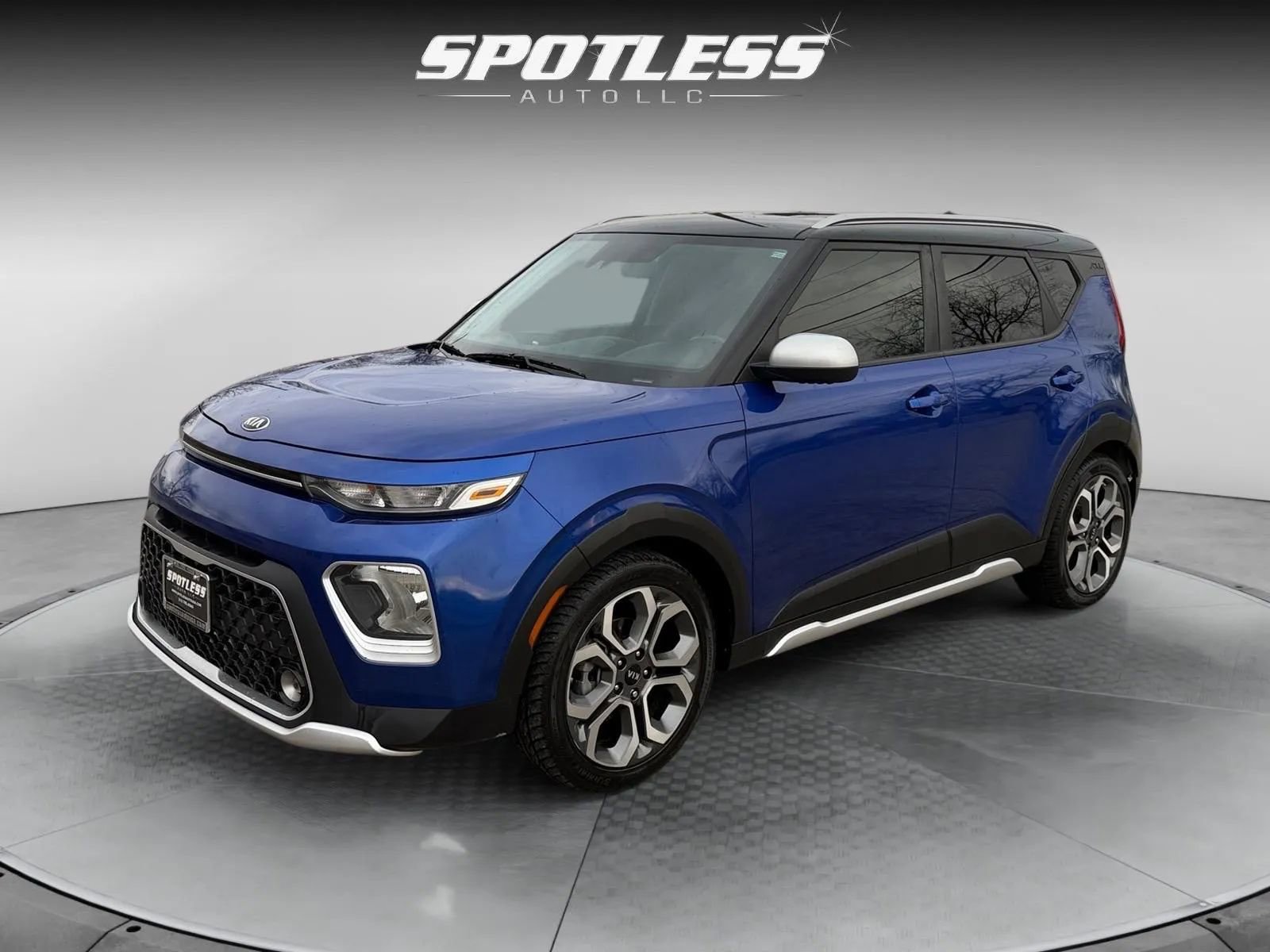 2021 Kia Soul X-Line Image 1 of 27