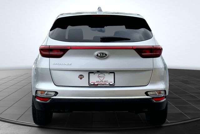 2021 Kia Sportage LX Image 5 of 35