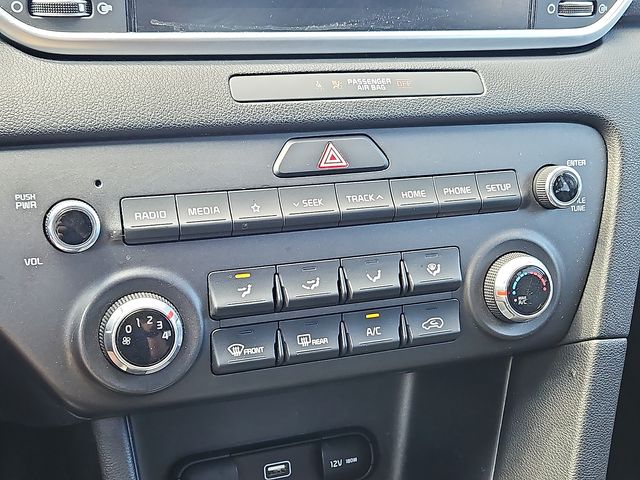 Vehicle image 14 of 30