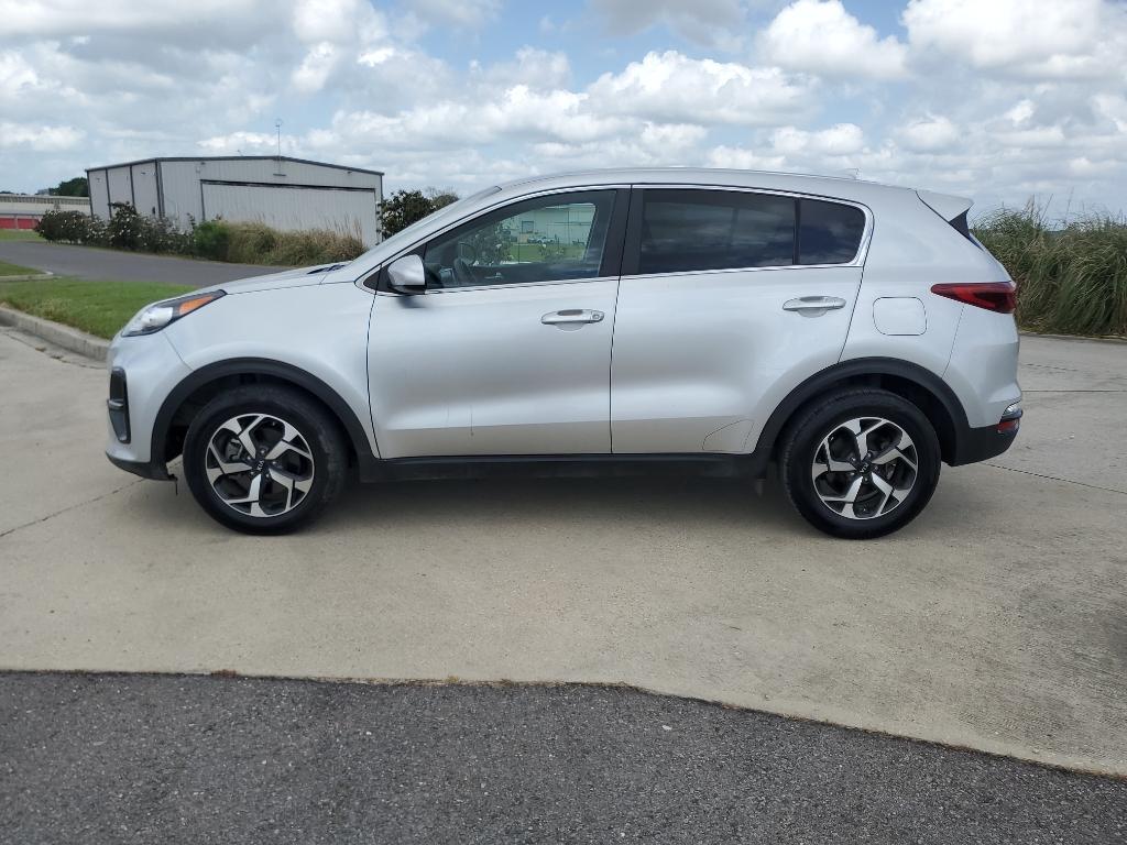 Vehicle image 2 of 14