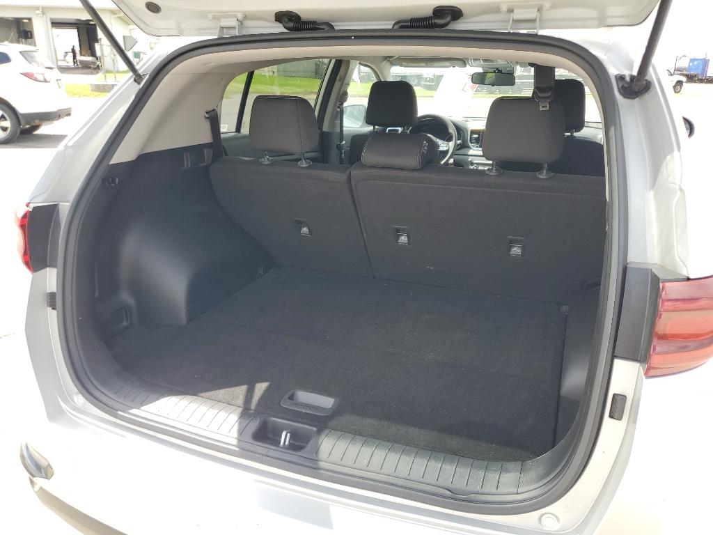 Vehicle image 14 of 14