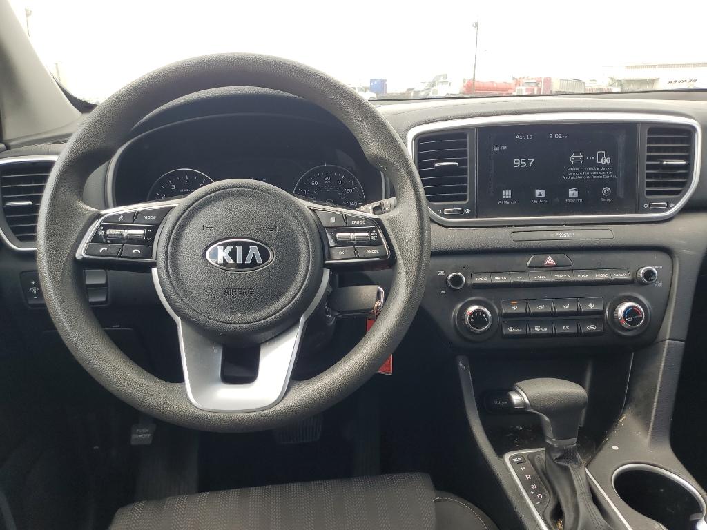 Vehicle image 9 of 14