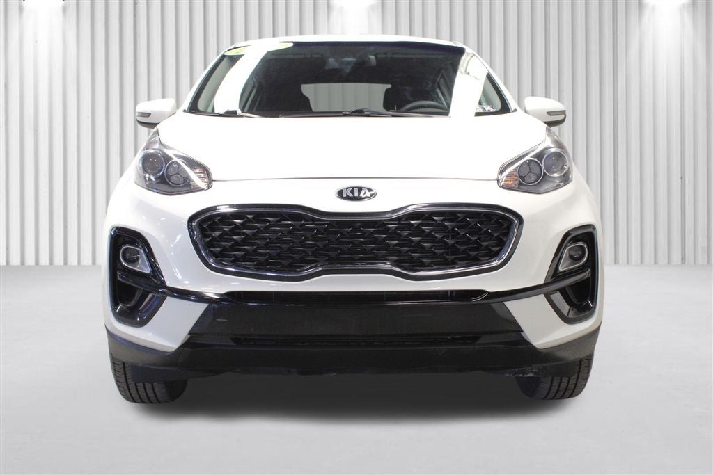 Vehicle image 4 of 58