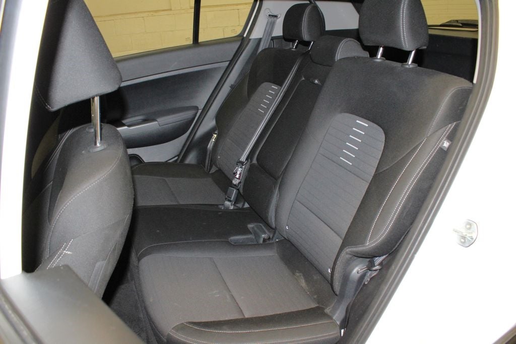 Vehicle image 40 of 58