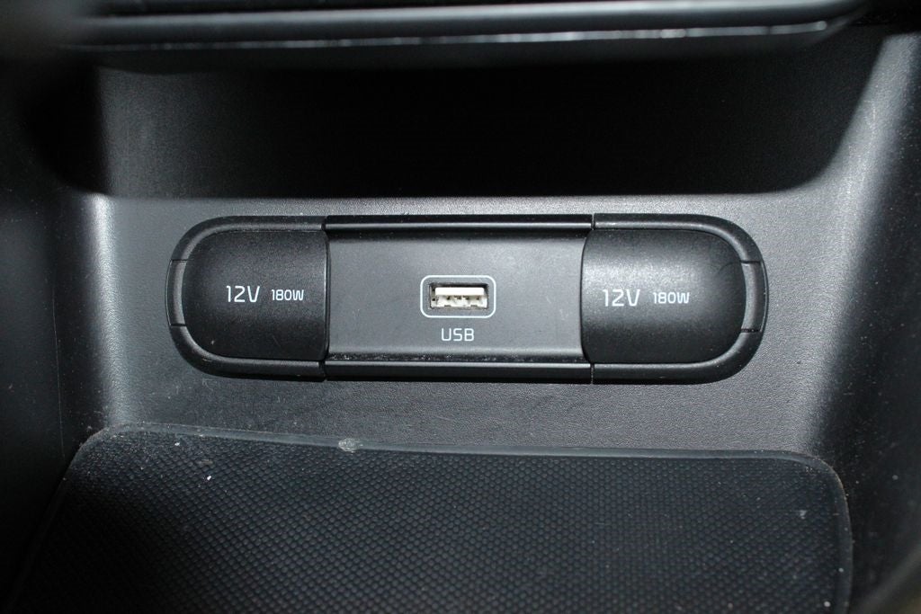 Vehicle image 30 of 58