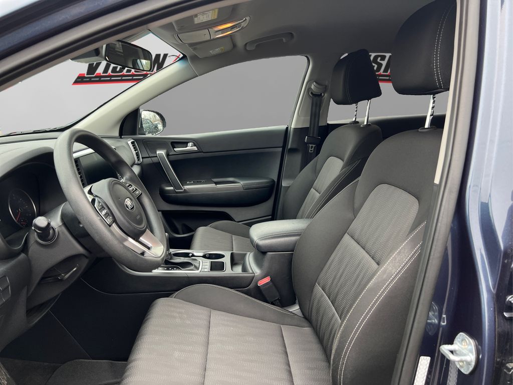 Vehicle image 9 of 36