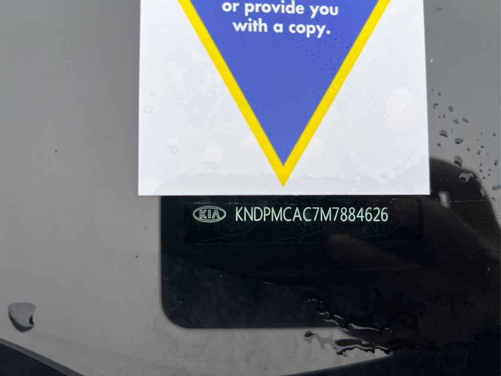 Vehicle image 16 of 36