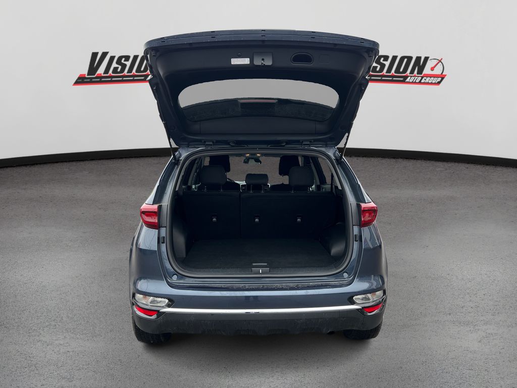 Vehicle image 11 of 36