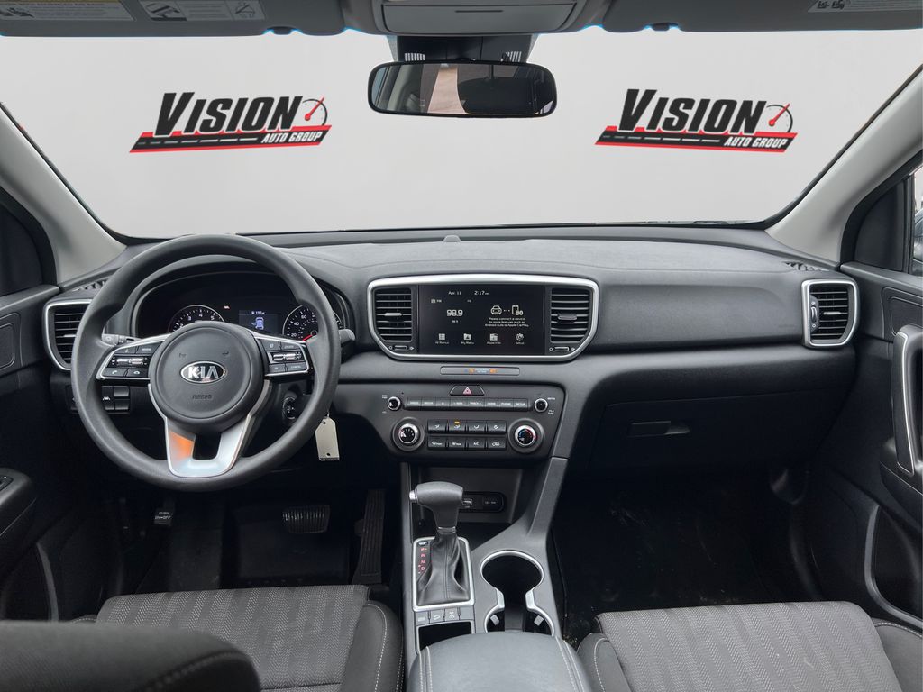 Vehicle image 26 of 36