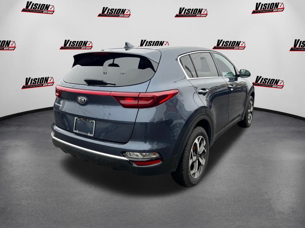 Vehicle image 3 of 36