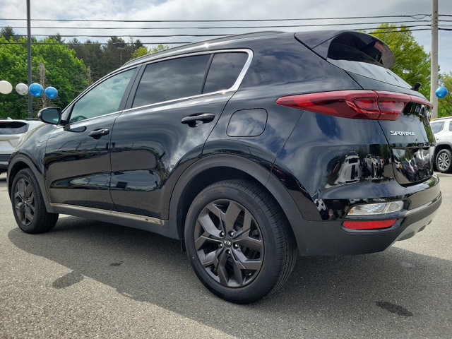 Vehicle image 7 of 30