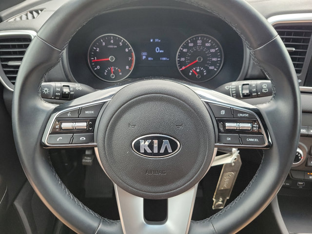 Vehicle image 18 of 30