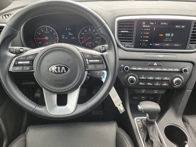 Vehicle image 11 of 30