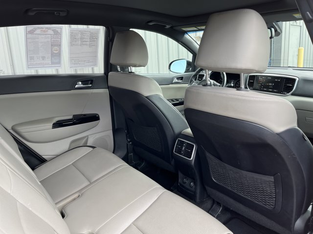 Vehicle image 44 of 52