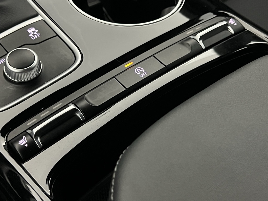 2021 Kia Stinger GT-Line Image 32 of 38