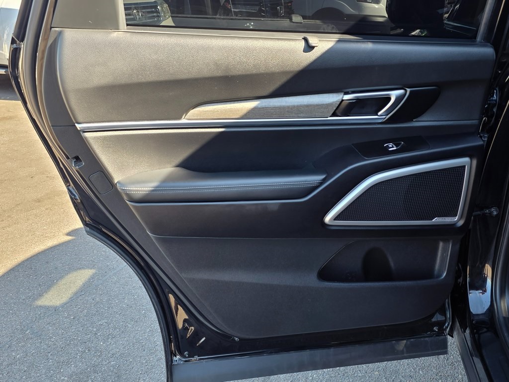 2021 Kia Telluride EX Image 32 of 48