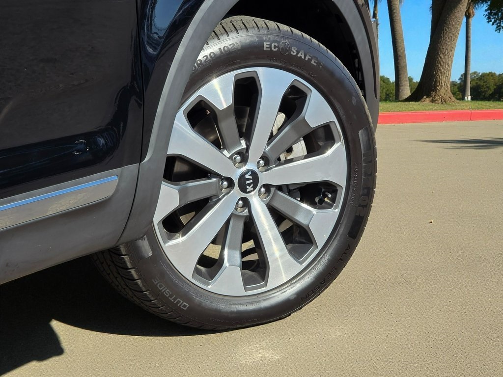 2021 Kia Telluride EX Image 8 of 48