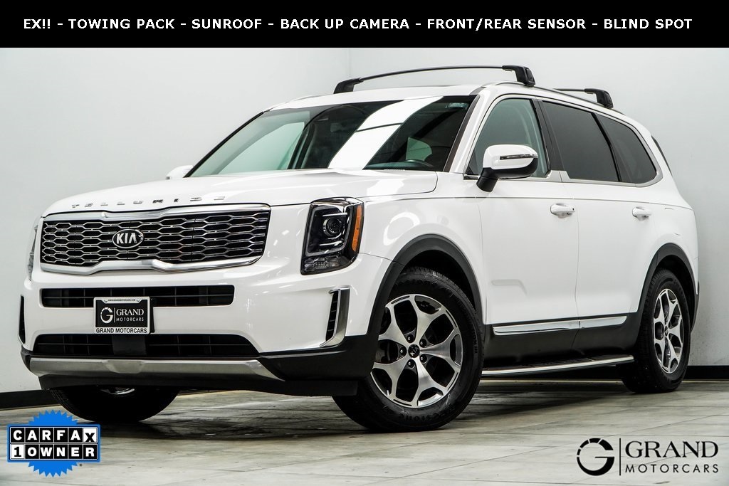 Vehicle image 2 of 44