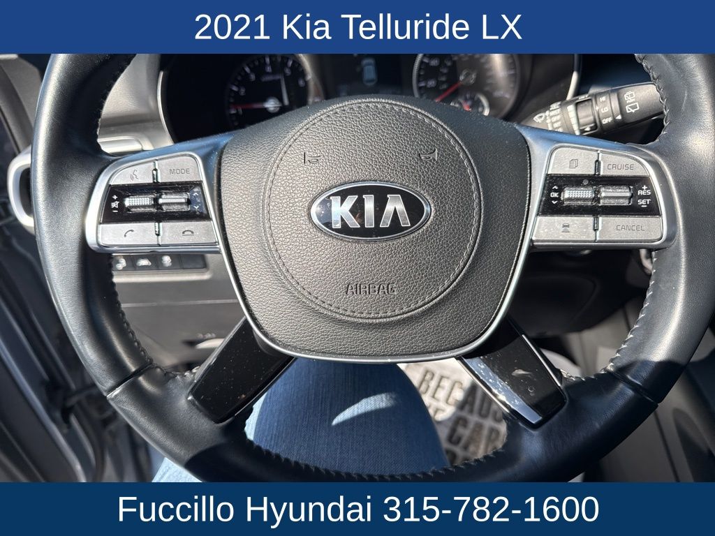 Vehicle image 12 of 20
