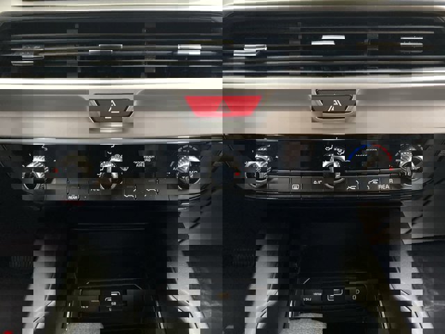 Vehicle image 22 of 27