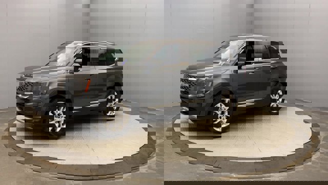 Vehicle image 2 of 27
