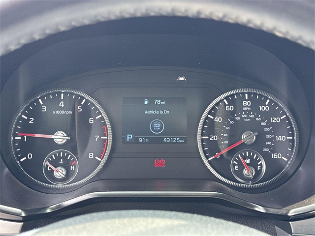Vehicle image 21 of 27