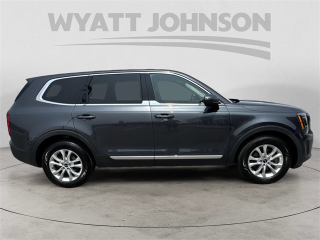 Vehicle image 4 of 27