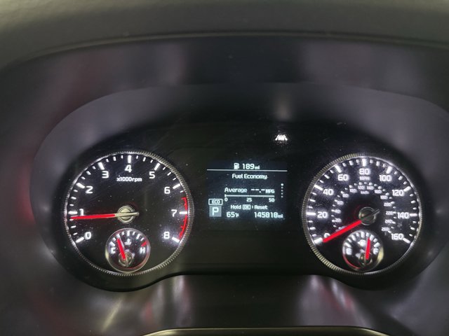Vehicle image 19 of 33