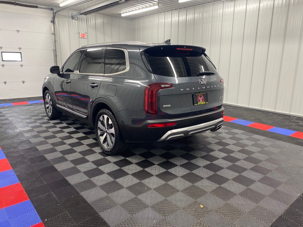 Vehicle image 5 of 16